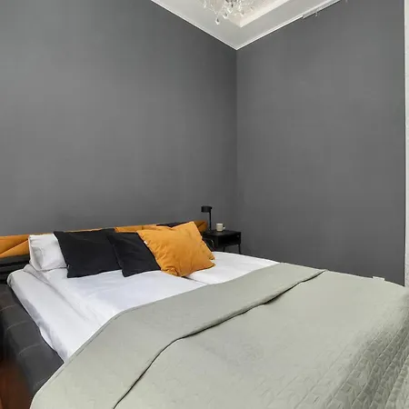 Stylish With Air Conditioning In The Center Of By Renters * Łódź